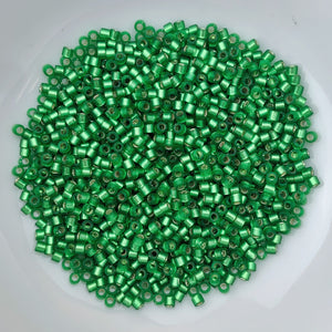 11/0 Delica - Dyed SF S/L Green DB0688 - The Bead N Crystal & Enclave Gems