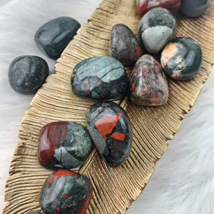 Bloodstone Jasper Tumbled Stones (Set of 3) (825) - The Bead Shoppe