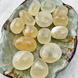 Honey Calcite Tumbled Stone (874) - The Bead Shoppe