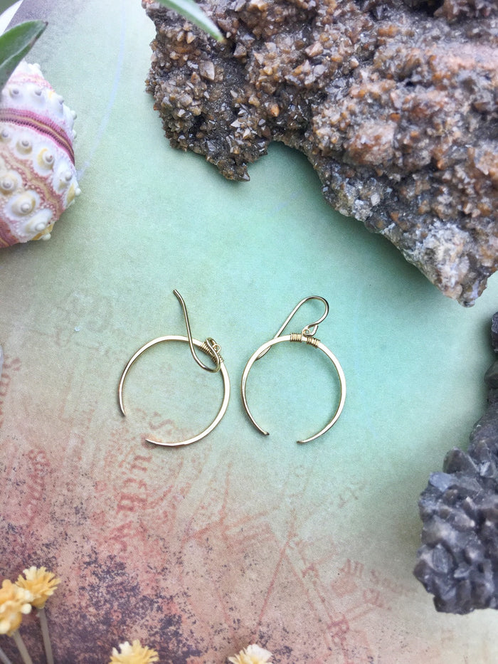Sans-Stone - Crescent Earrings Small - 14k Gold Fill