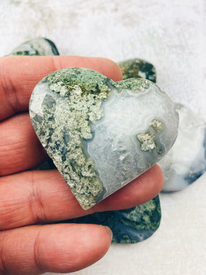 Moss Agate Heart Lg - The Bead N Crystal & Enclave Gems